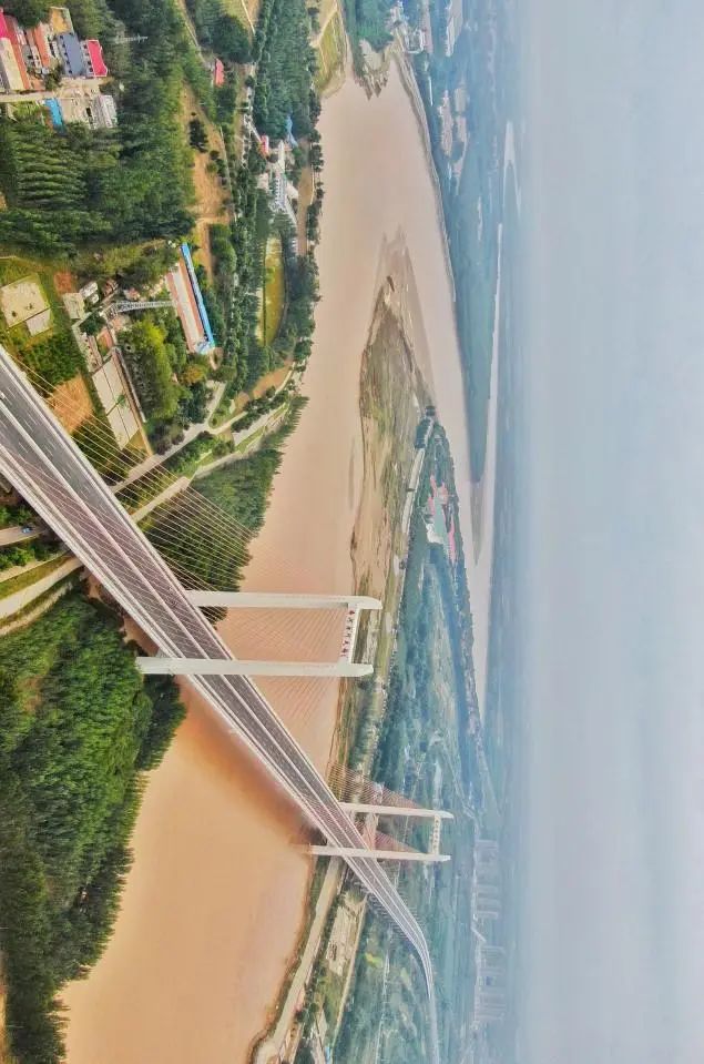 德州齊河黃河大橋。馬志勇攝