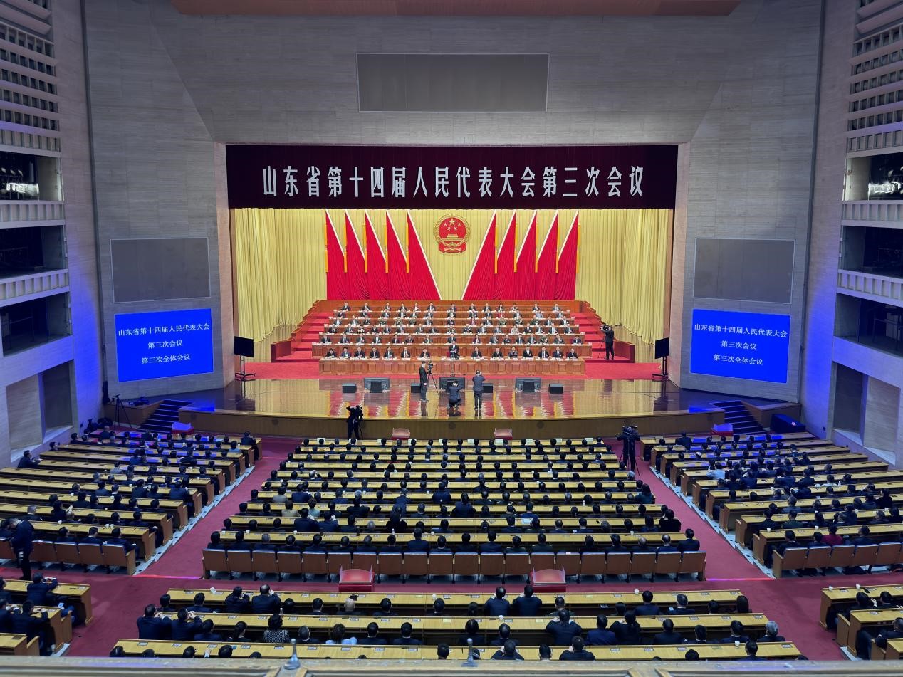 會議現(xiàn)場。人民網(wǎng) 鄭昕橋攝。