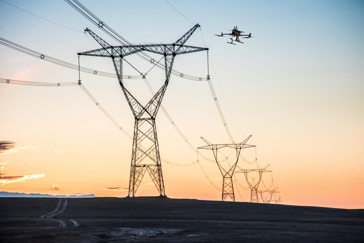 電力北斗平臺支撐無人機(jī)自主巡檢
