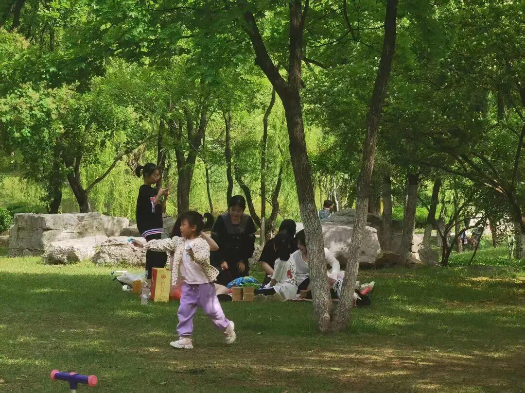 萊蕪區(qū)紅石公園綠潤園共享綠地